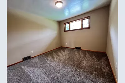 206 Clinton Dr, Sewickley Township, PA 15637 - Photo 21