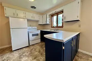 206 Clinton Dr, Sewickley Township, PA 15637 - Photo 13