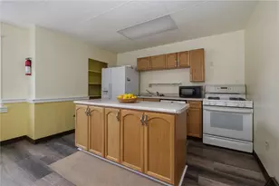 311 Sweetbriar St, Pittsburgh, PA 15211 - Photo 11