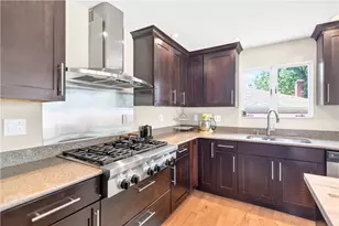 5112 Rosecrest Dr, Pittsburgh, PA 15201 - Photo 15