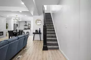 857 Peralta St, Pittsburgh, PA 15212 - Photo 3