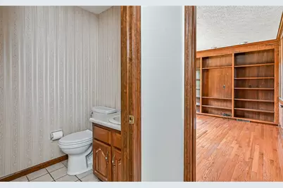 2528 Riva Ridge, Pittsburgh, PA 15090 - Photo 7