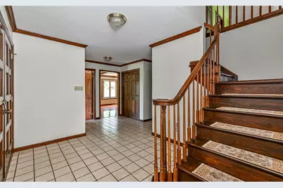 2528 Riva Ridge, Pittsburgh, PA 15090 - Photo 9