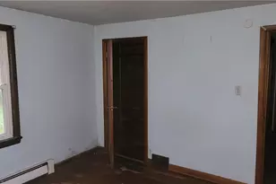 5586 Doc Walker Rd, Perry Twp, PA 16049 - Photo 17
