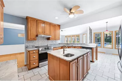 1860 Rockwell Drive, Hermitage, PA 16148 - Photo 11