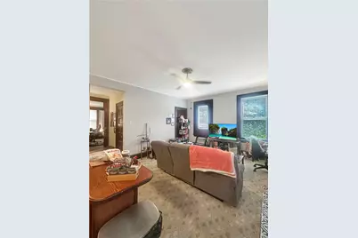 5712 Stanton Avenue, Pittsburgh, PA 15206 - Photo 11