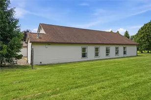2584 Hillsville Rd, Mahoning Township, PA 16116 - Photo 3