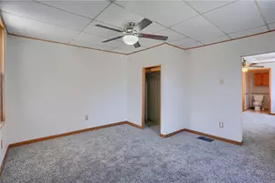 1550 Glenn Way, Stowe Township, PA 15136 - Photo 11