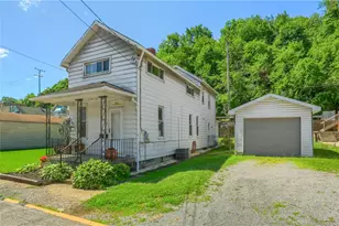 1550 Glenn Way, Stowe Township, PA 15136 - Photo 3