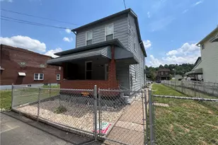 309 Pine St, McKeesport, PA 15132 - Photo 1