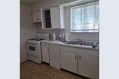 3 Fairlawn Blvd #Apt A, Zelienople, PA 16063 - Photo 3