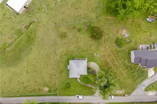 11 Angott Rd, Canton Township, PA 15301 - Photo 3