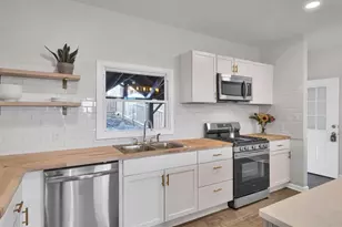 1030 Haslage Ave Ave, Pittsburgh, PA 15212 - Photo 11