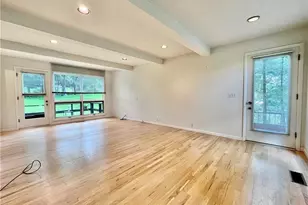 112 Pheasant Dr, Pittsburgh, PA 15238 - Photo 11