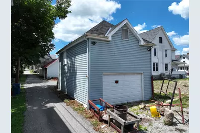 303 Loucks Ave, Scottdale, PA 15683 - Photo 3