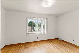 1930 Berkwood Dr, Scott Township, PA 15243 - Photo 19