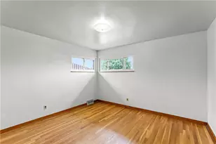 1930 Berkwood Dr, Scott Township, PA 15243 - Photo 21