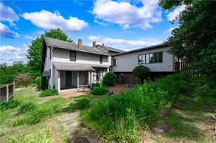 221 Sunset Dr, Wilkins Township, PA 15235 - Photo 45