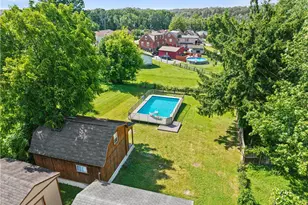 1206 Dalewood Dr, Elizabeth Twp/Boro, PA 15135 - Photo 5