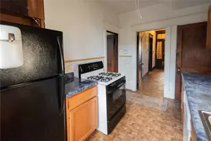 2292 Valera Ave, Pittsburgh, PA 15210 - Photo 19