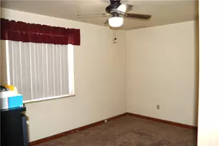390 Streets Run Rd, Pittsburgh, PA 15236 - Photo 25