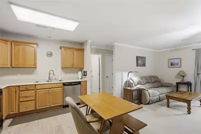 1 Coraopolis Rd #200, Kennedy Township, PA 15108 - Photo 9