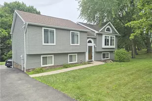 1501 N Randolph Dr, Jefferson Hills, PA 15025 - Photo 3