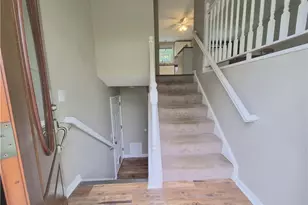 1501 N Randolph Dr, Jefferson Hills, PA 15025 - Photo 5