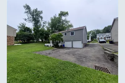 1501 N Randolph Drive, Jefferson Hills, PA 15025 - Photo 33