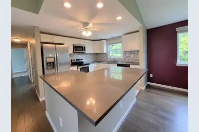 1501 N Randolph Drive, Jefferson Hills, PA 15025 - Photo 11