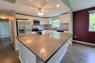 1501 N Randolph Dr, Jefferson Hills, PA 15025 - Photo 11