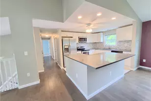 1501 N Randolph Dr, Jefferson Hills, PA 15025 - Photo 5