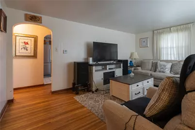 6616 Overlook St, South Park, PA 15129 - Photo 1
