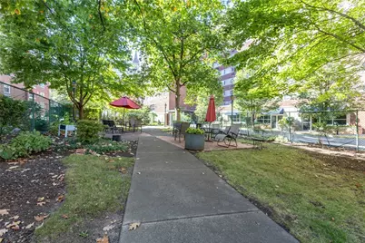 4625 Fifth Ave #206, Pittsburgh, PA 15213 - Photo 3