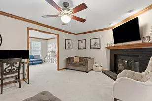 455 Monmouth Dr, Cranberry Township, PA 16066 - Photo 13