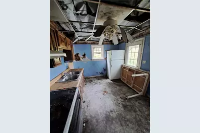 422 E Washington St, Rochester, PA 15074 - Photo 35