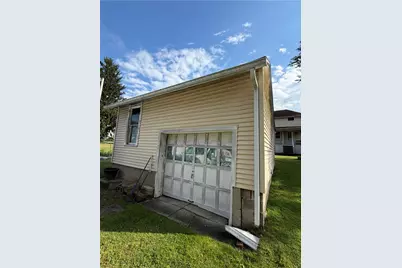 312 E Georgia Ave, Connellsville, PA 15425 - Photo 7