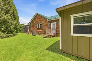 555 Blough Rd, Jenner Township, PA 15531 - Photo 33
