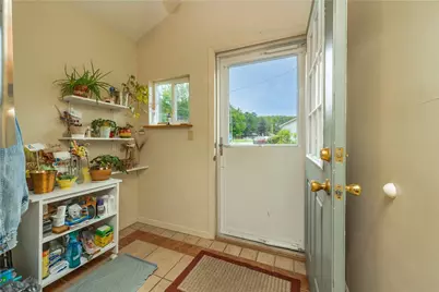 2 Werner Rd, Greenville Boro, PA 16125 - Photo 7