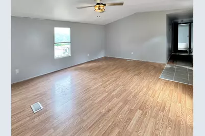 173 Jane Lane, Mahoning Township, PA 16116 - Photo 3