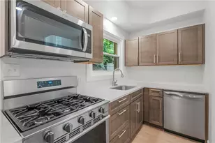 293 Lexington Ct, Carnegie, PA 15106 - Photo 9