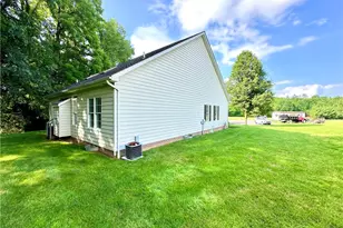 151 Cherry Hill Ct, Neshannock Township, PA 16105 - Photo 27