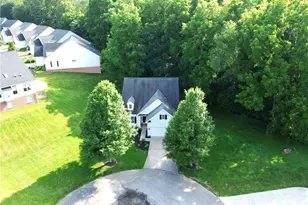 151 Cherry Hill Ct, Neshannock Township, PA 16105 - Photo 3