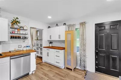 1747 Galilee Rd, Wampum, PA 16157 - Photo 5