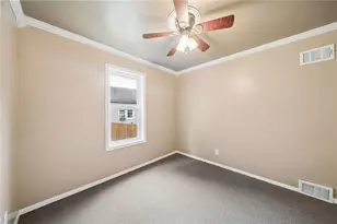 2711 Homestead Duquesne Rd, West Mifflin, PA 15122 - Photo 9