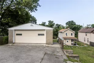 106 6th Ave, East Rochester, PA 15042 - Photo 23