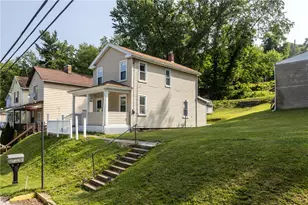 106 6th Ave, East Rochester, PA 15042 - Photo 3