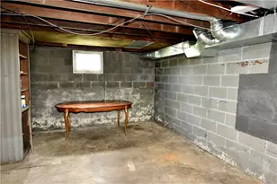 215 S Main St, Slippery Rock, PA 16057 - Photo 33