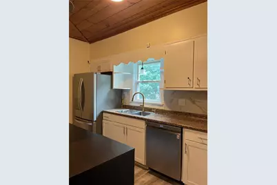 1030 Scott Avenue, Jeannette, PA 15644 - Photo 17