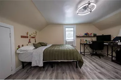 1030 Scott Avenue, Jeannette, PA 15644 - Photo 39